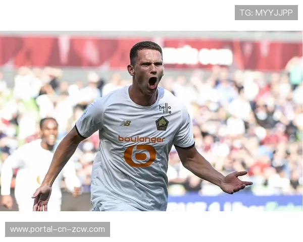 纽卡球员麦利错失绝平机会，赛后掩面失望